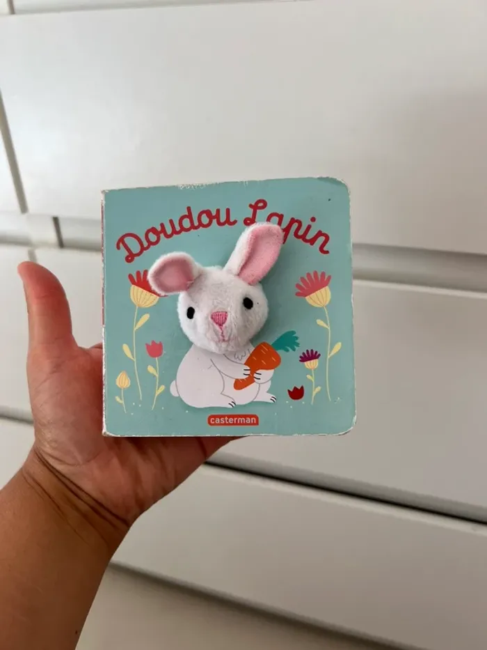 Marionnette Doudou Lapin | Livre et jouet pour tout-petits - photo numéro 5