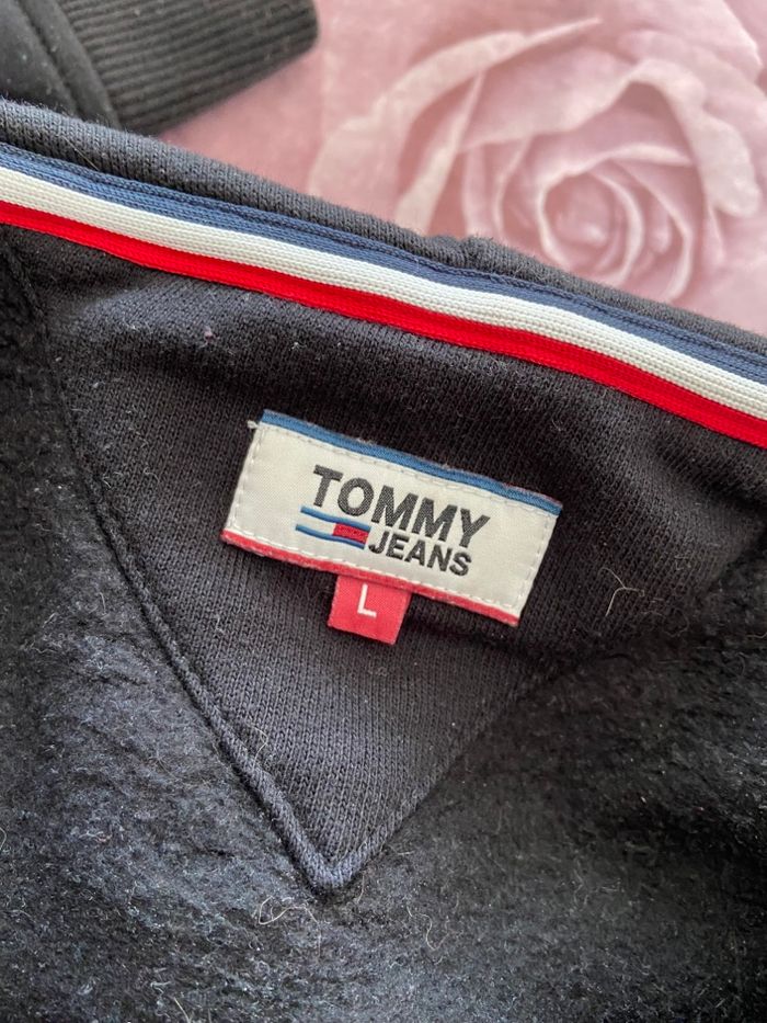 Pull tommy Hilfiger taille L - photo numéro 3