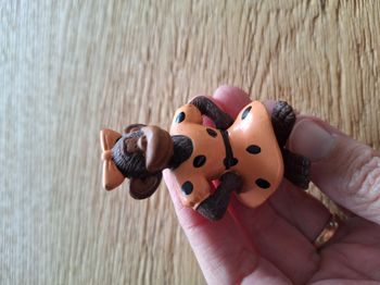 figurine publicitaire lessive omo singe robe orange - 1996