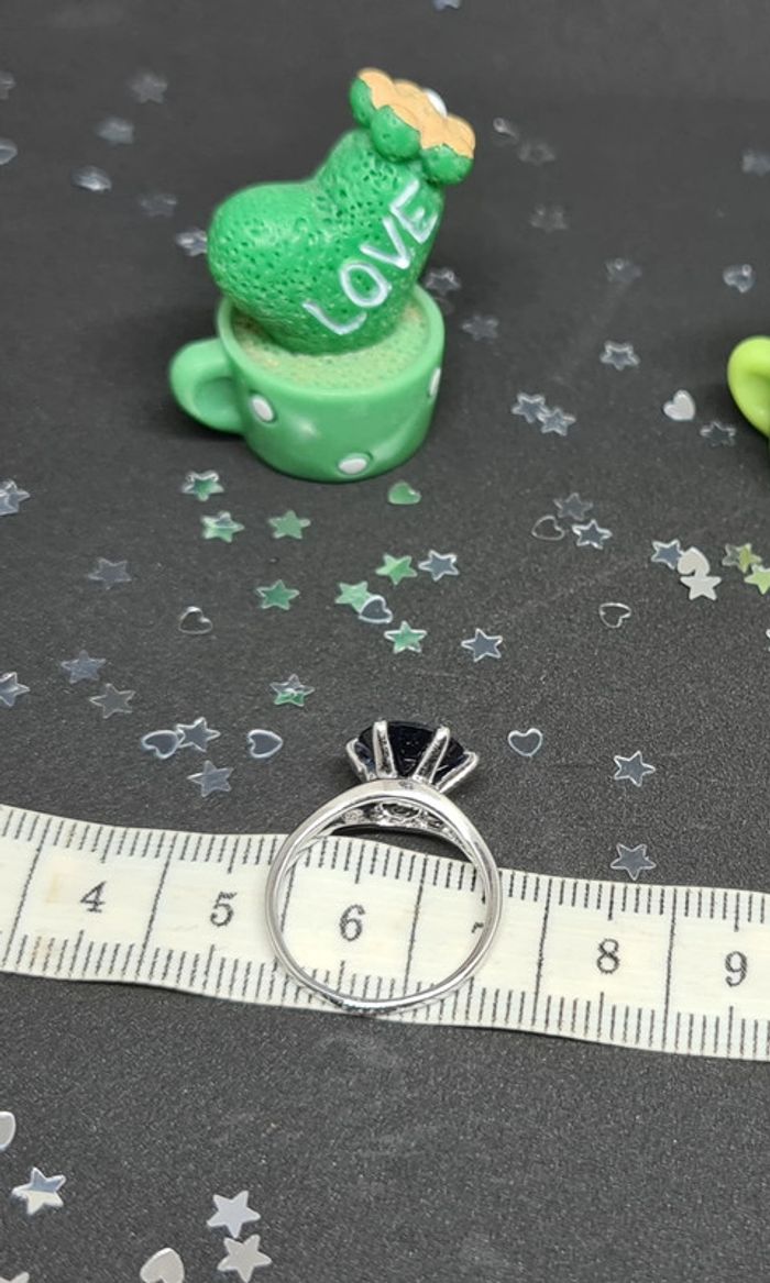 Bague fantaisie argentée avec pierre bleue - photo numéro 5