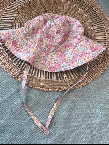 Chapeau liberty taille 6-12 mois 46-48 cm