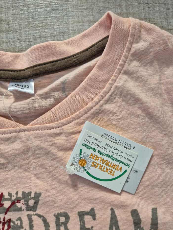 T shirt neuf fille 10/12 ans - photo numéro 2