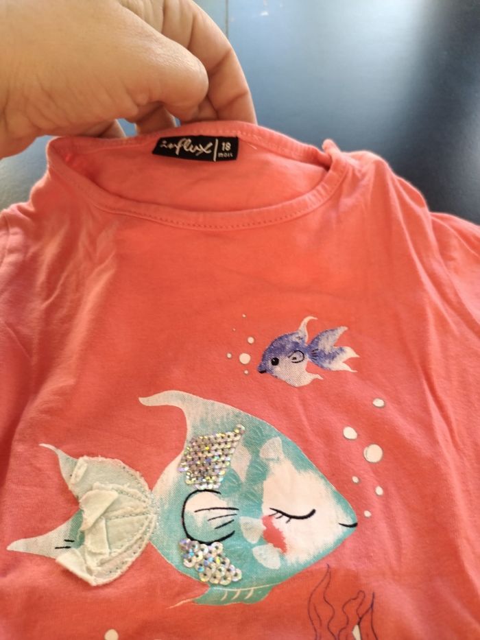 Lot t-shirt manches longues et pull - photo numéro 4