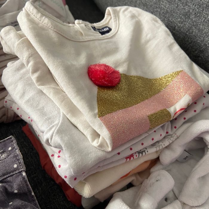 Lot vêtements fille 3mois - photo numéro 4