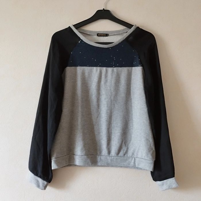 Sweat stylé manches en tissu transparent