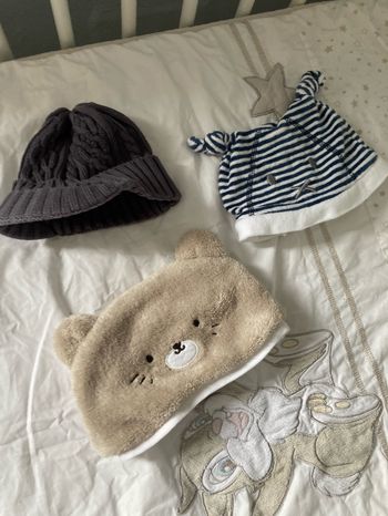 Lot de 3 bonnets