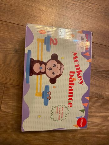 Jeu pour apprendre à compter Monney balance