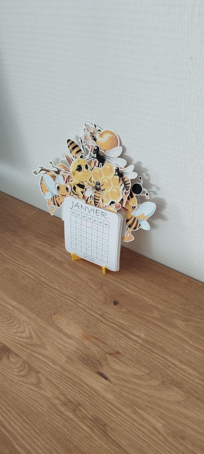 Calendrier 2026 à thème abeilles feuilles superposées détachables abr021 - photo numéro 2