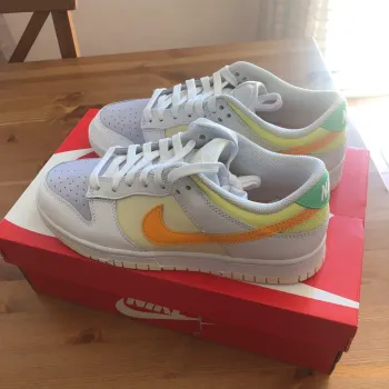 Nike Dunk Low « Sundial » en 39