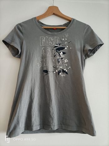 T shirt gris manche courte