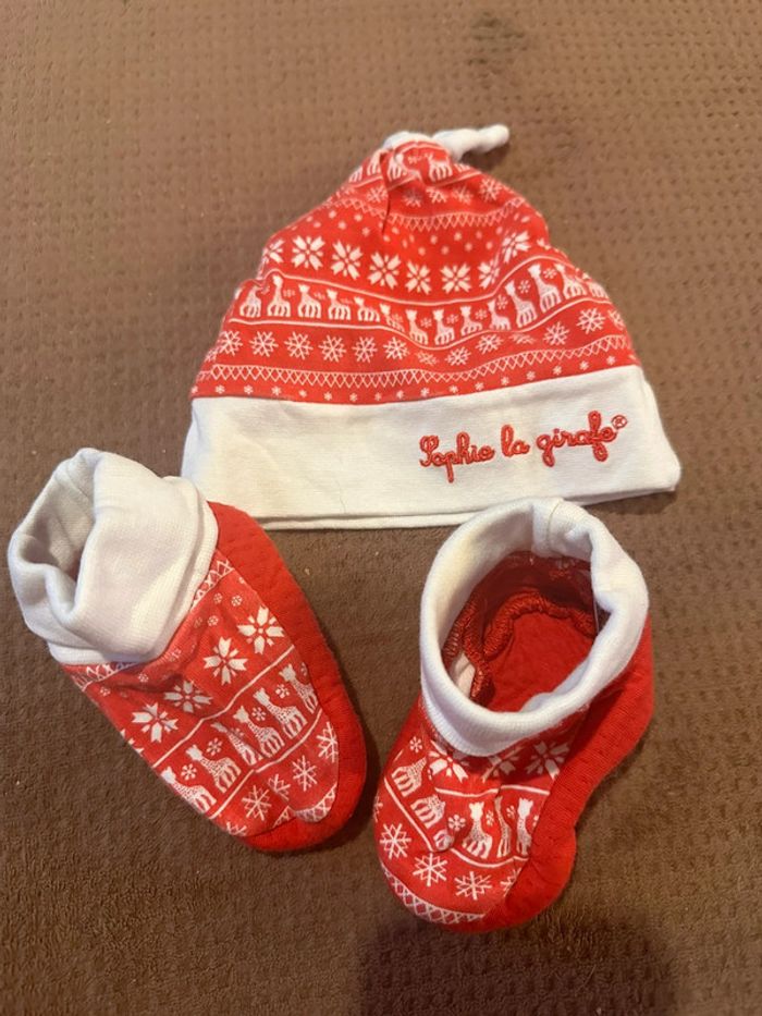 Ensemble bonnet chaussons