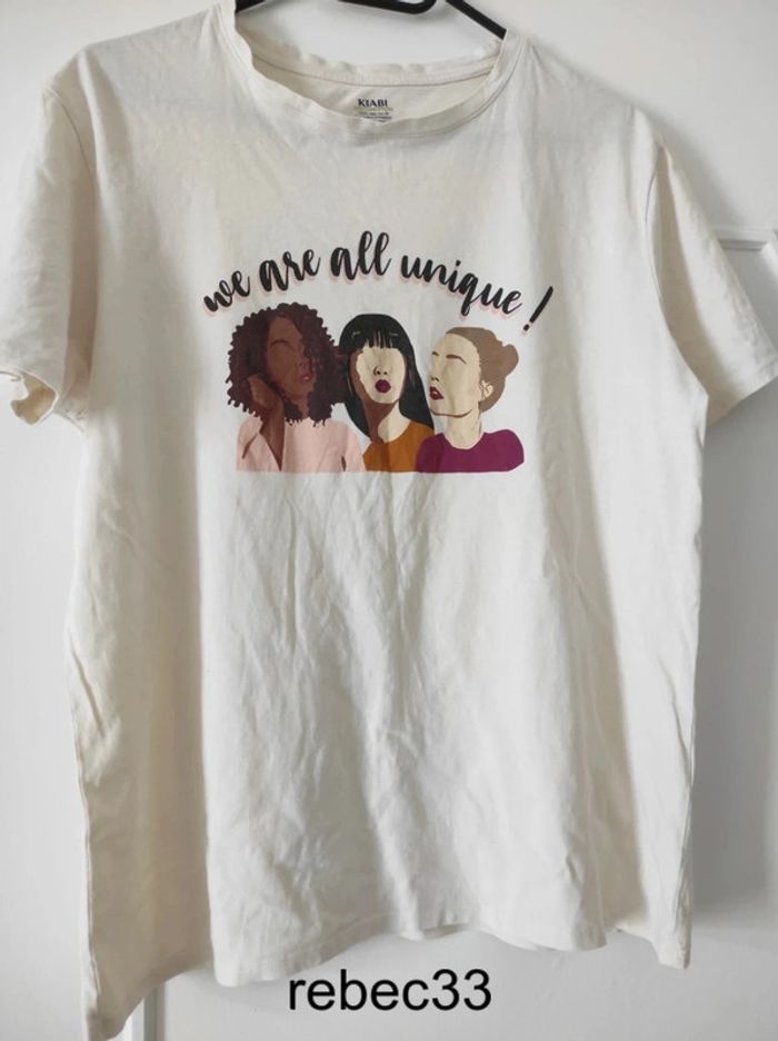 T-shirt crème imprimé we are all unique