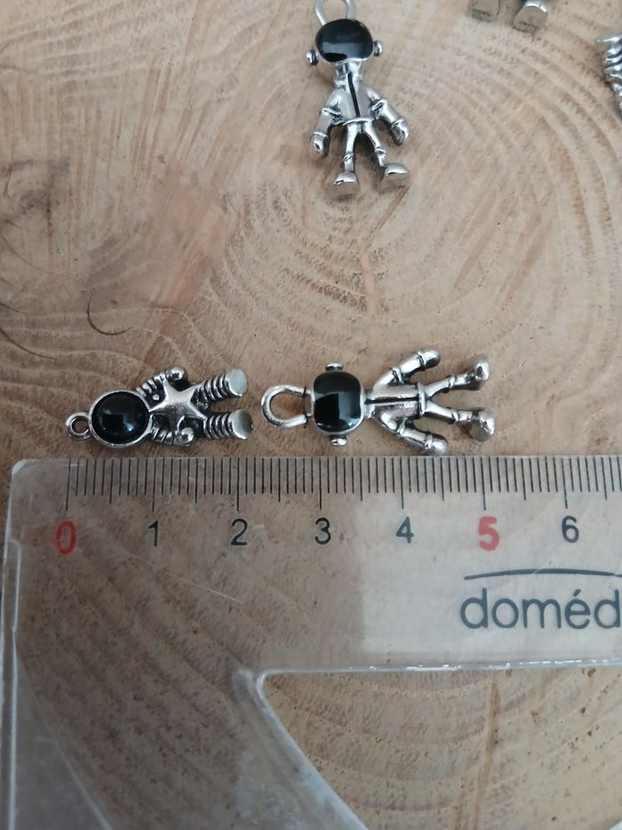 Lot de 7 pendentif cosmonaute - photo numéro 2