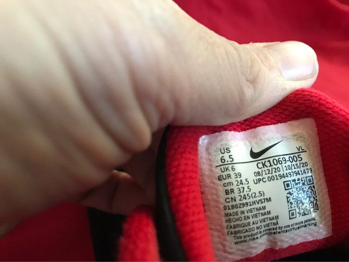 Baskets Nike précision 4 noir et rouge université taille 39 - photo numéro 11