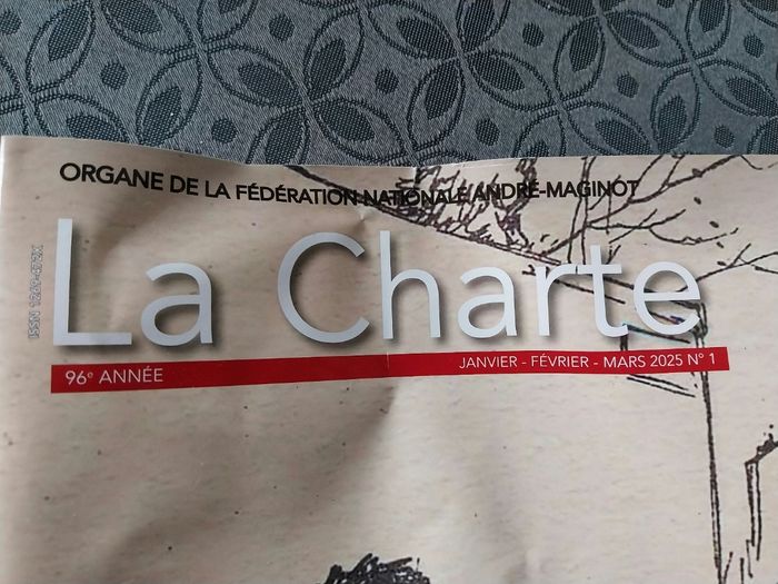 Revues magazines La Charte - photo numéro 3