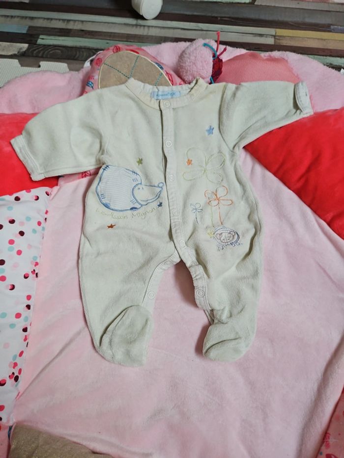 Lot 8 pyjamas hiver 1 mois - photo numéro 5