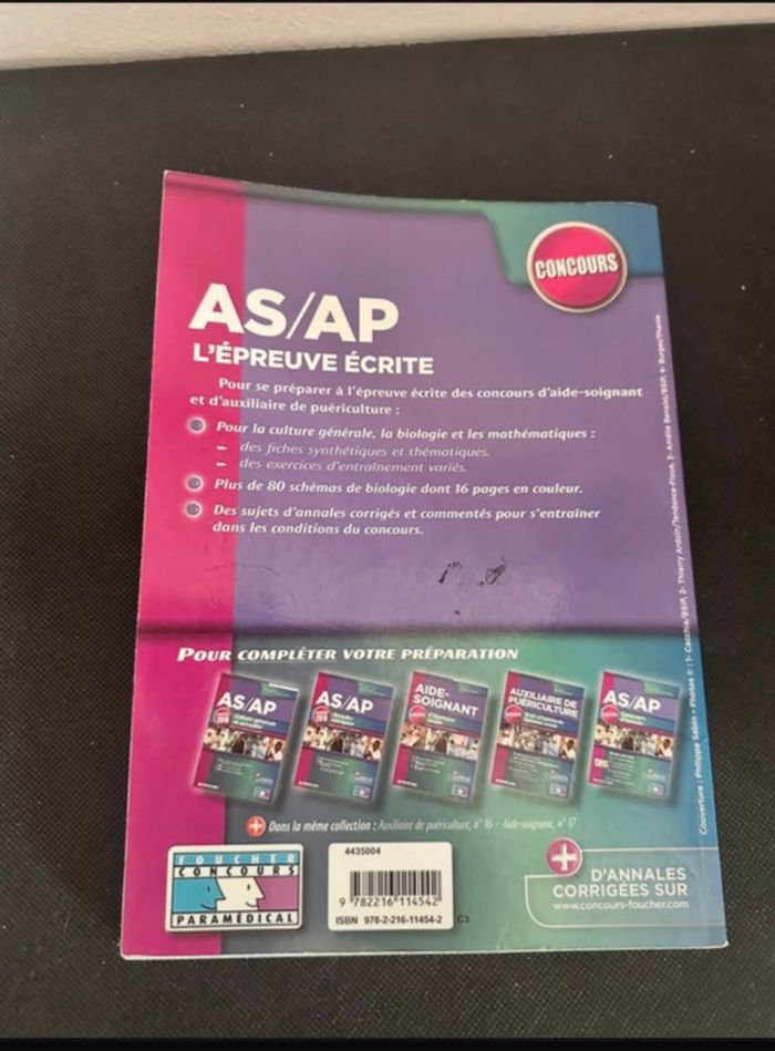 Livre📚 - photo numéro 2