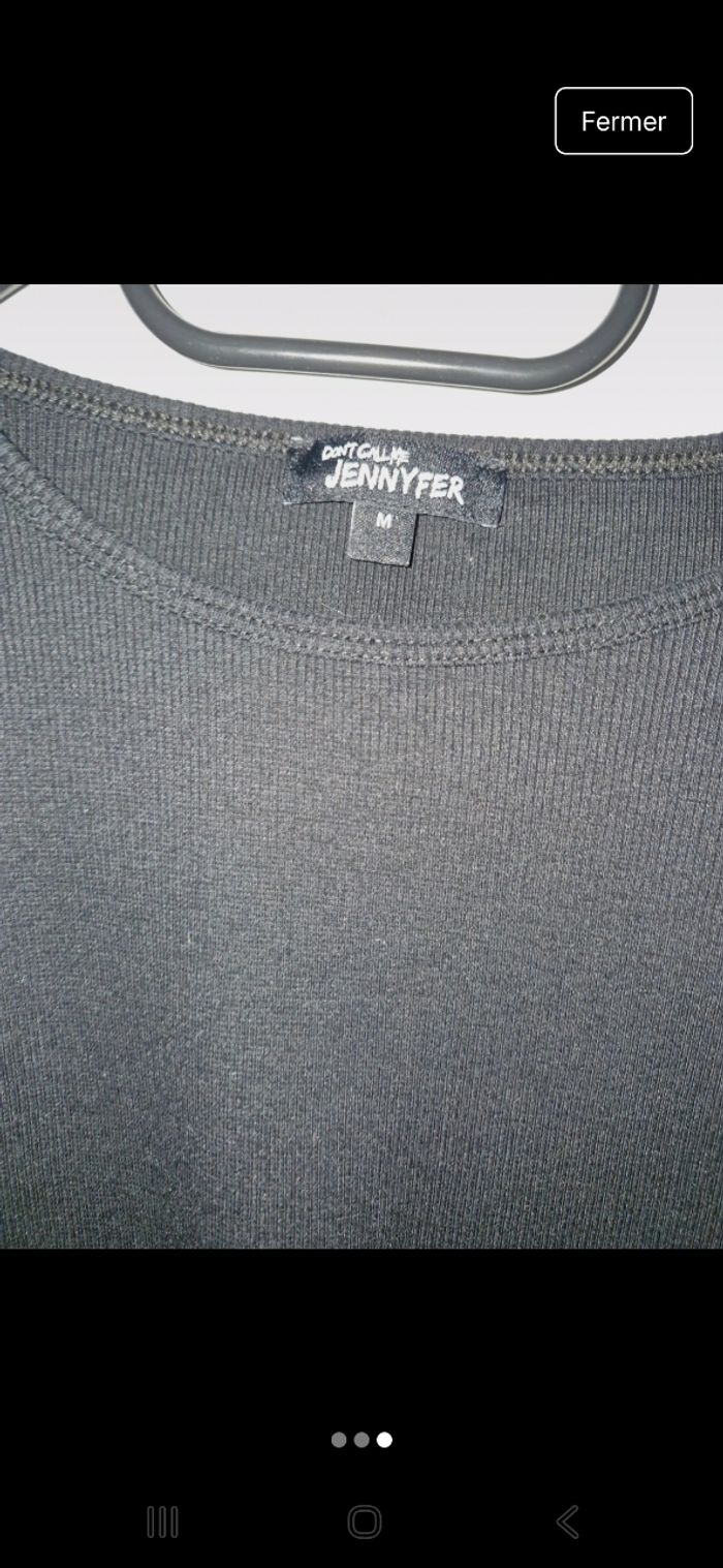 Tee-shirt noir - photo numéro 3