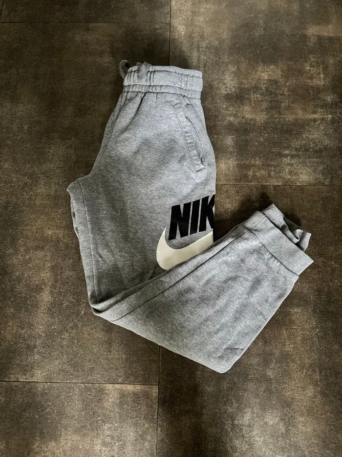 jogging gris nike - photo numéro 3