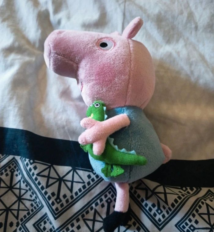 Peluche George Peppa Pig - photo numéro 3