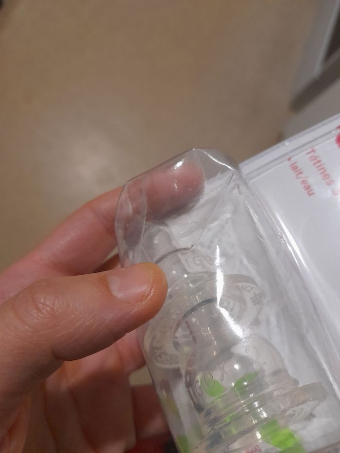 Tetine biberon 0-6 mois - photo numéro 3