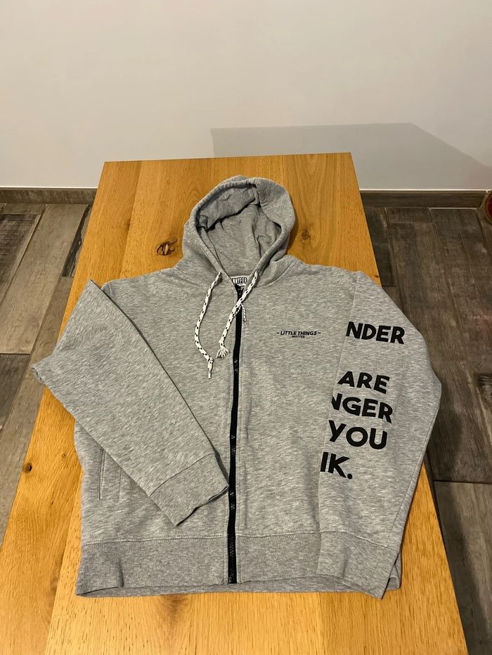 Veste à capuche femme