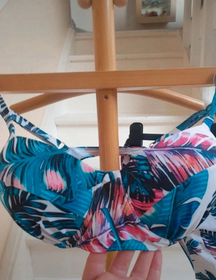Maillot de bain 2 pièces taille 46 - photo numéro 3
