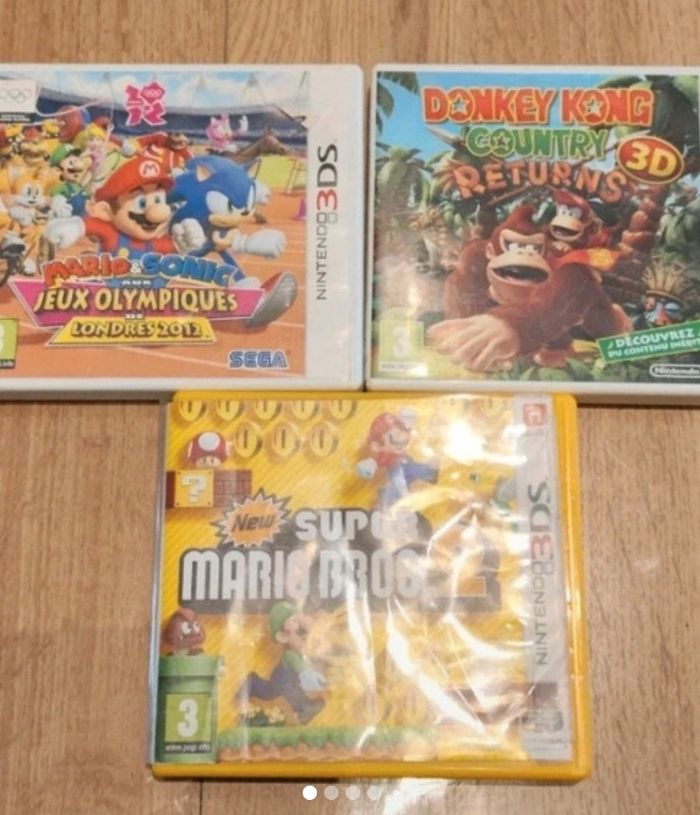 3 jeux Nintendo 3 ds  avec livret et jeux