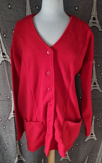 Veste douce et chaude rouge taille 50-52
