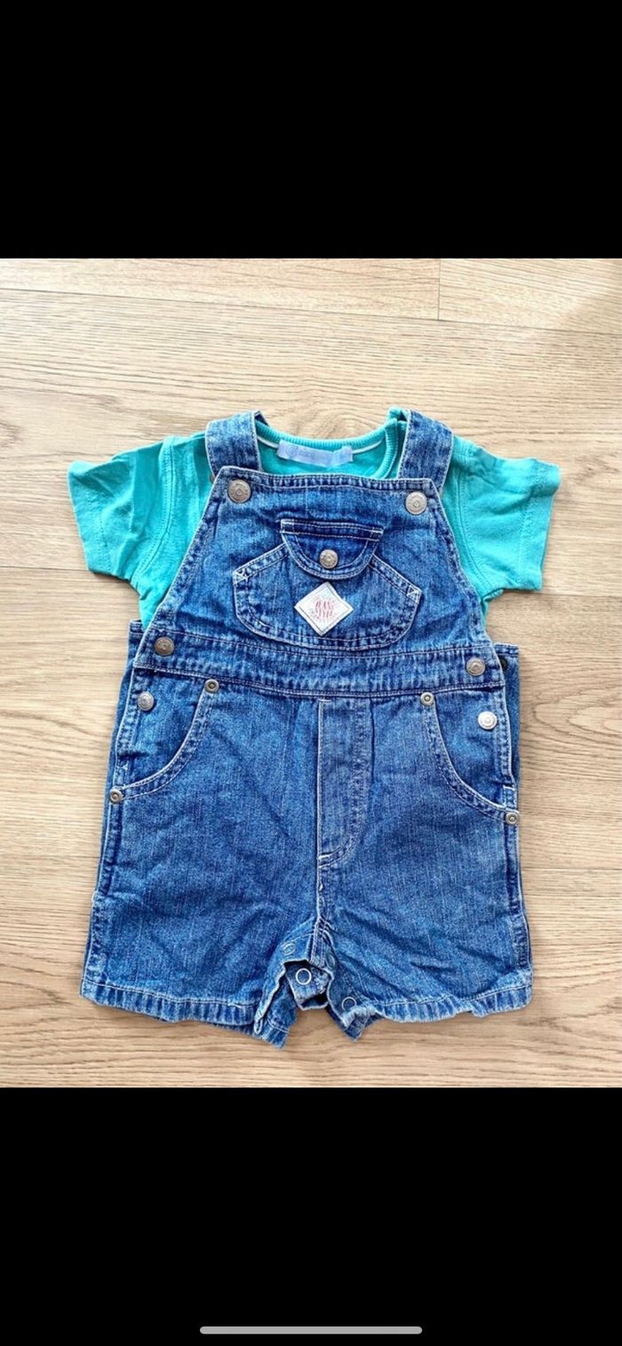 Ensemble salopette short en jean et tee shirt 6 mois