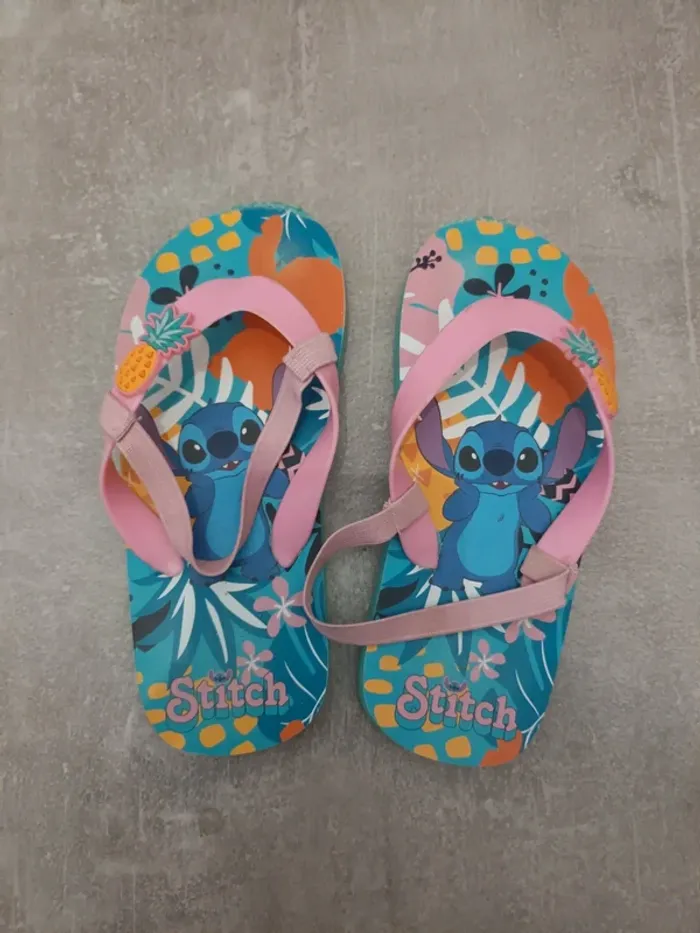 Tongs Stitch Disney 19 cm