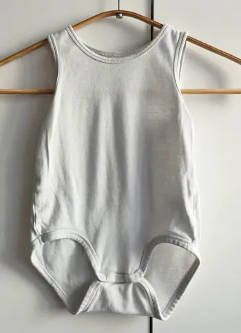 Body H&M, taille 18 mois