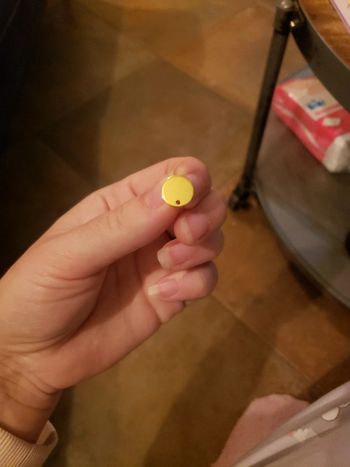 Attache boucle d oreilles