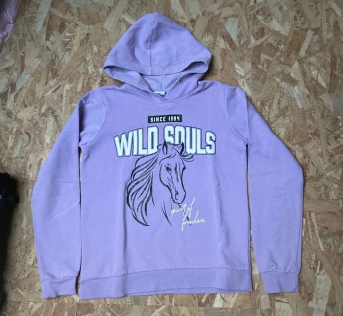 Pull page one 13/14 ans