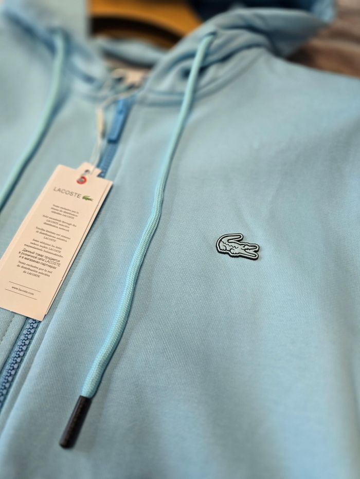 Survêtement Lacoste 🐊 - photo numéro 2