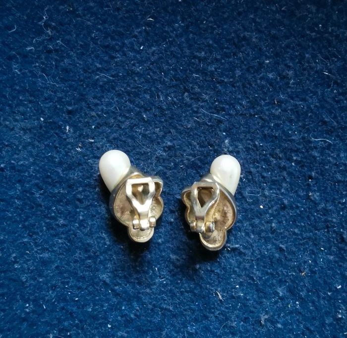 Boucles d'oreilles à clips élégantes - photo numéro 3