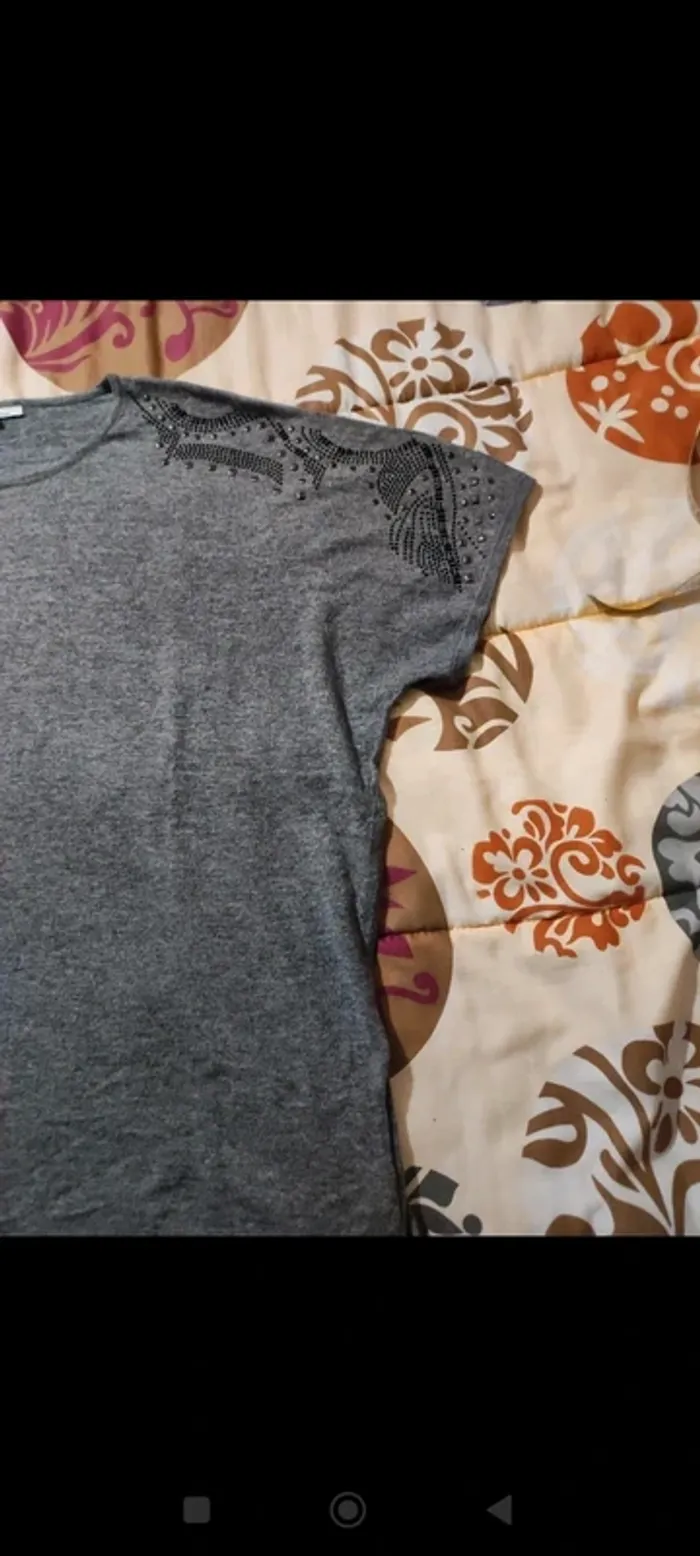 Pull Neuf T 54/56 - photo numéro 2