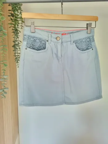 Jupe en jean bleu clair courte NafNaf