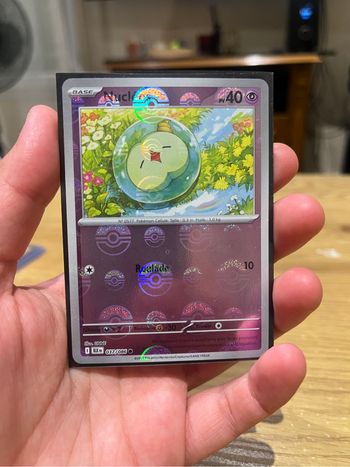 Nucleos pokeball foudre noire 037/086