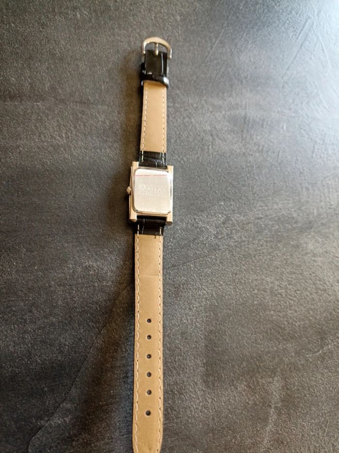 Montre - photo numéro 3
