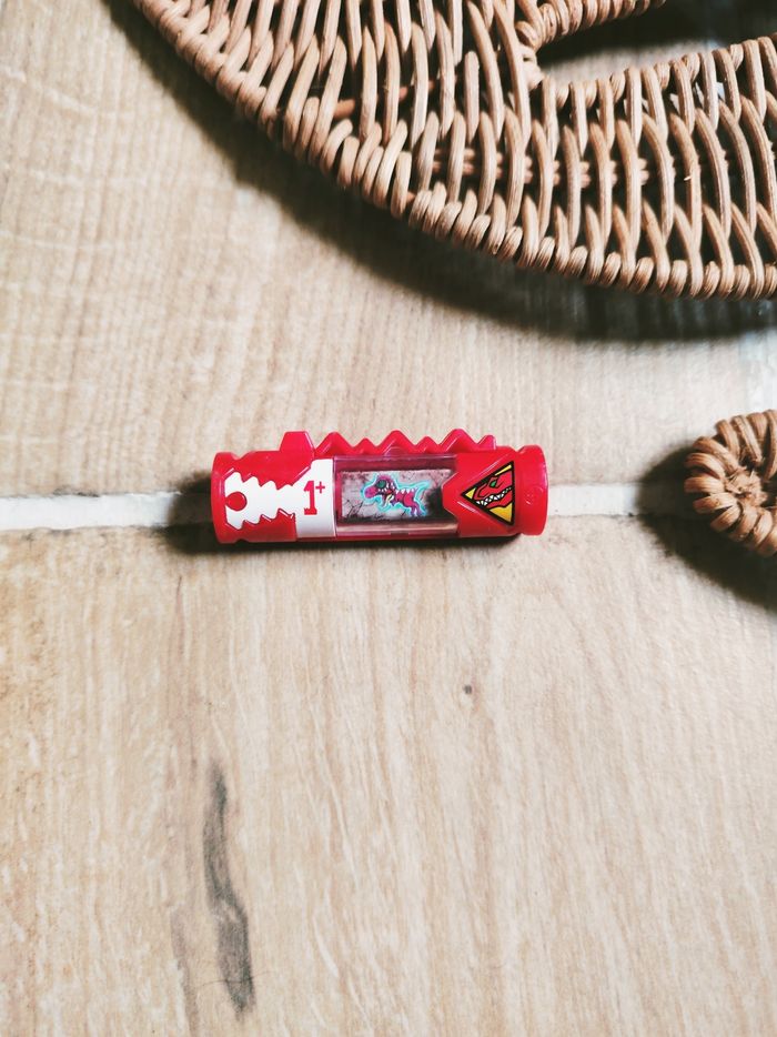 🦕 Power rangers dino charge - Energem-dino chargeur n° +1 rouge blanche Tyrannosaure - photo numéro 2