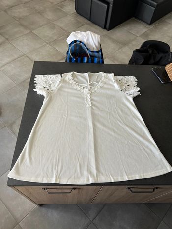 T-shirt dentelle