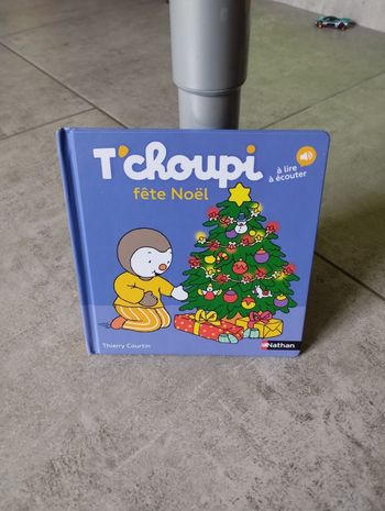 Livre T'choupi fête Noël