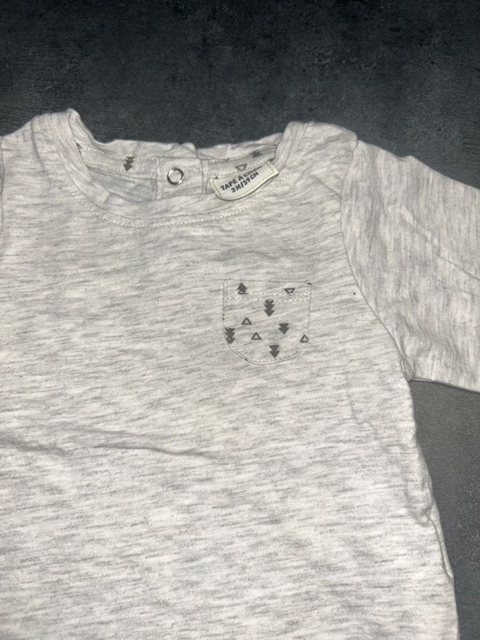 Tee shirt à manches longues bébé gris - photo numéro 4
