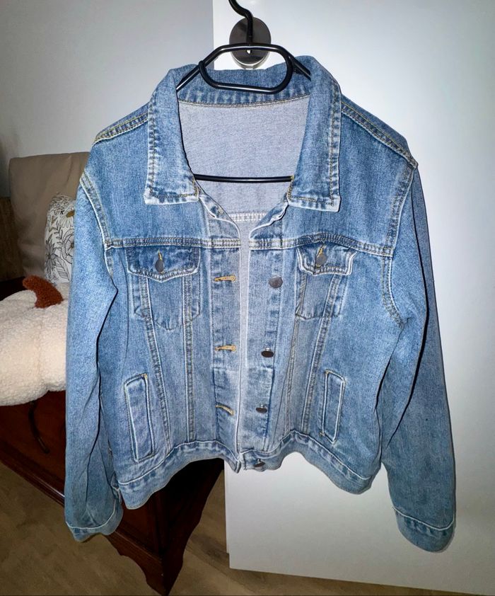 Veste en jean taille M - photo numéro 4
