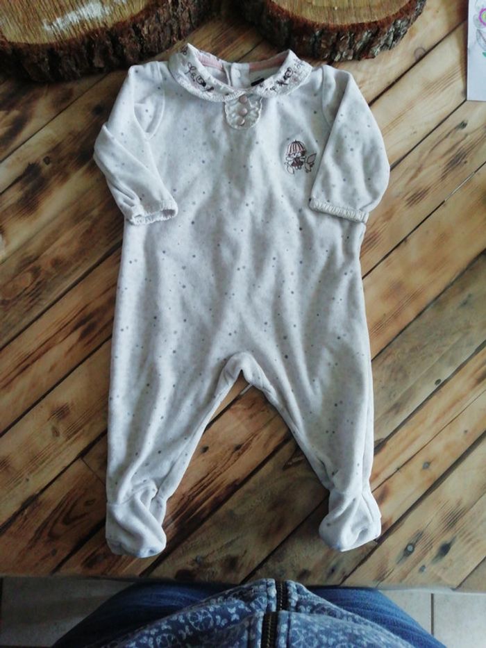 Pyjama mi-saison taille 9 mois