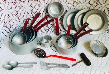 Dinette ancienne  jouet en aluminium