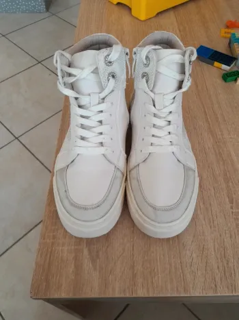 Chaussures montantes