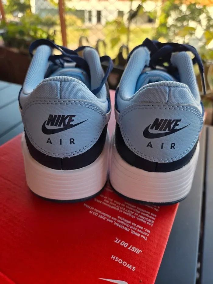 Nike air max bleu garcon taille 38,5 neuves - photo numéro 5