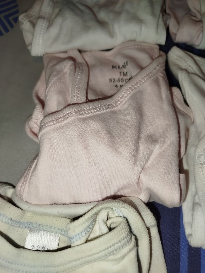 Lot de body fille - photo numéro 2